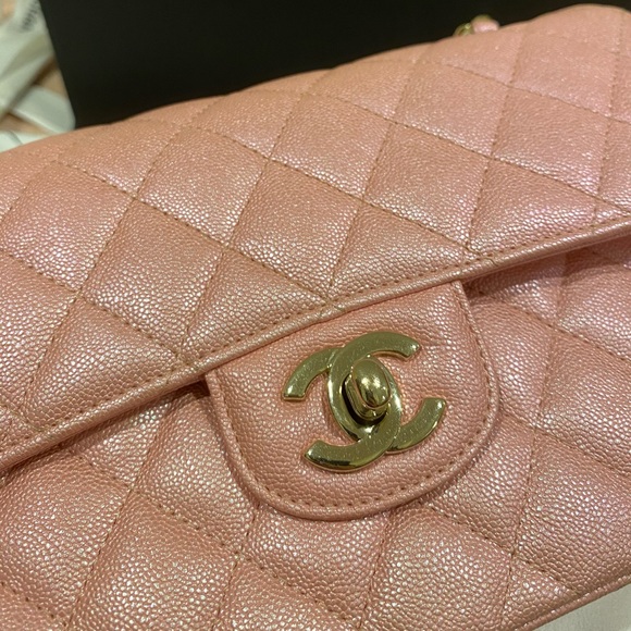❌SOLD❌ CHANEL 19S Iridescent Pink Caviar Small CF - Picture 7 of 15